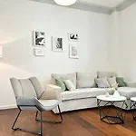 Mystay: Zentral I Design I Prime I Gaeste Wc