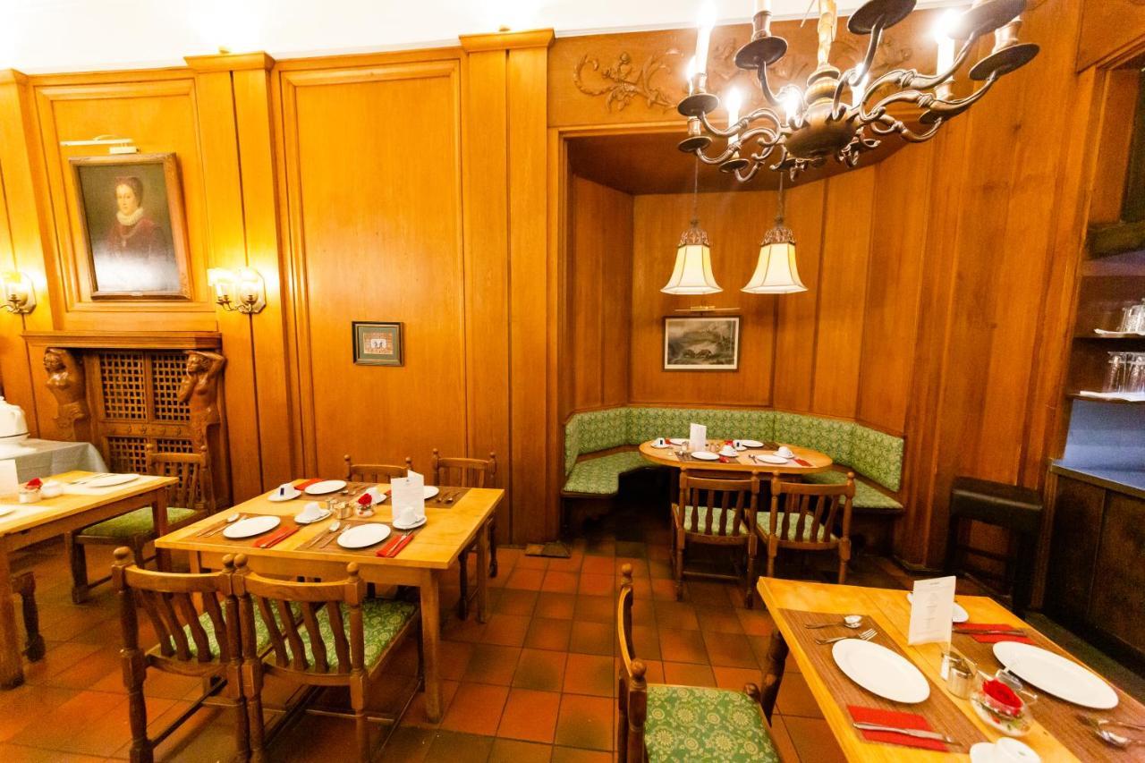 Zum Ritter St. Georg Hotel 4*