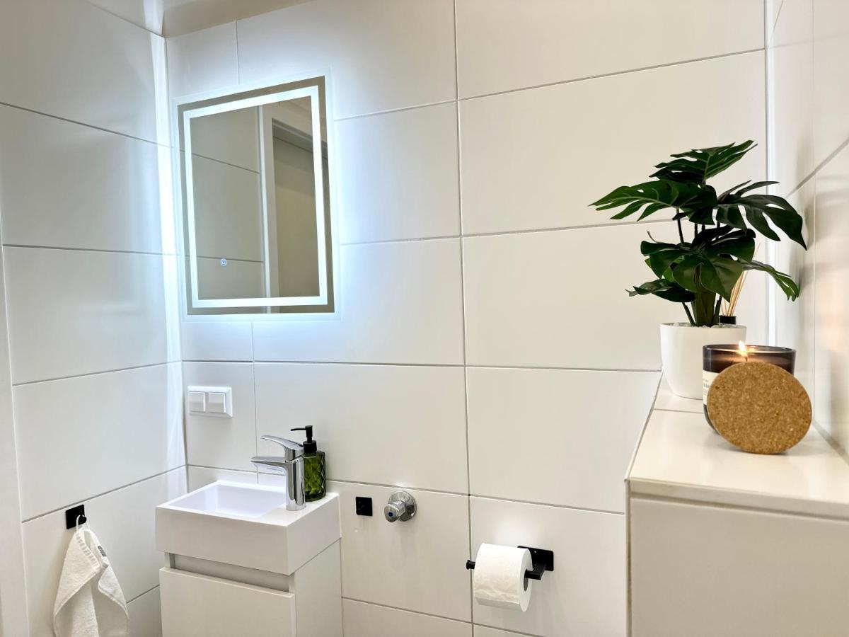 Mystay: Zentral I Design I Prime I Gaeste Wc Apartment *