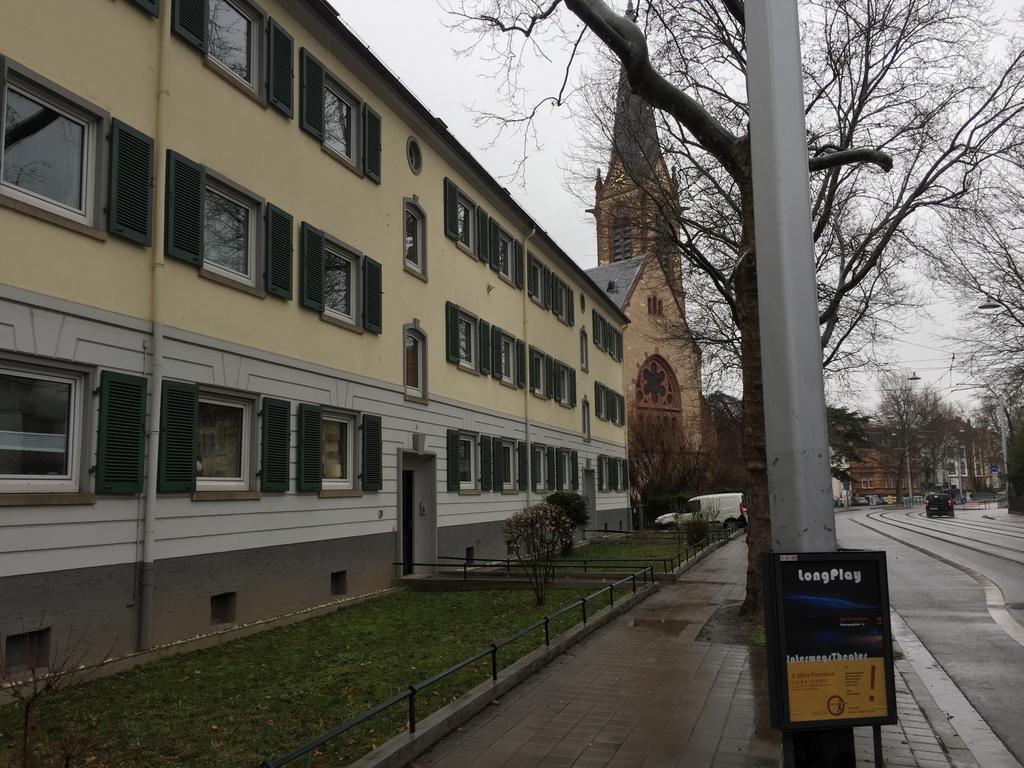 Ferienwohnung Im Schonen Neuenheim Appartement *