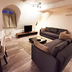 Cf26 75M2 Central Quiet Duplex Apartment
