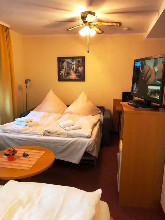 Hotel Rose Inklusive Fruehstueck & Saunanutzung Heidelberg