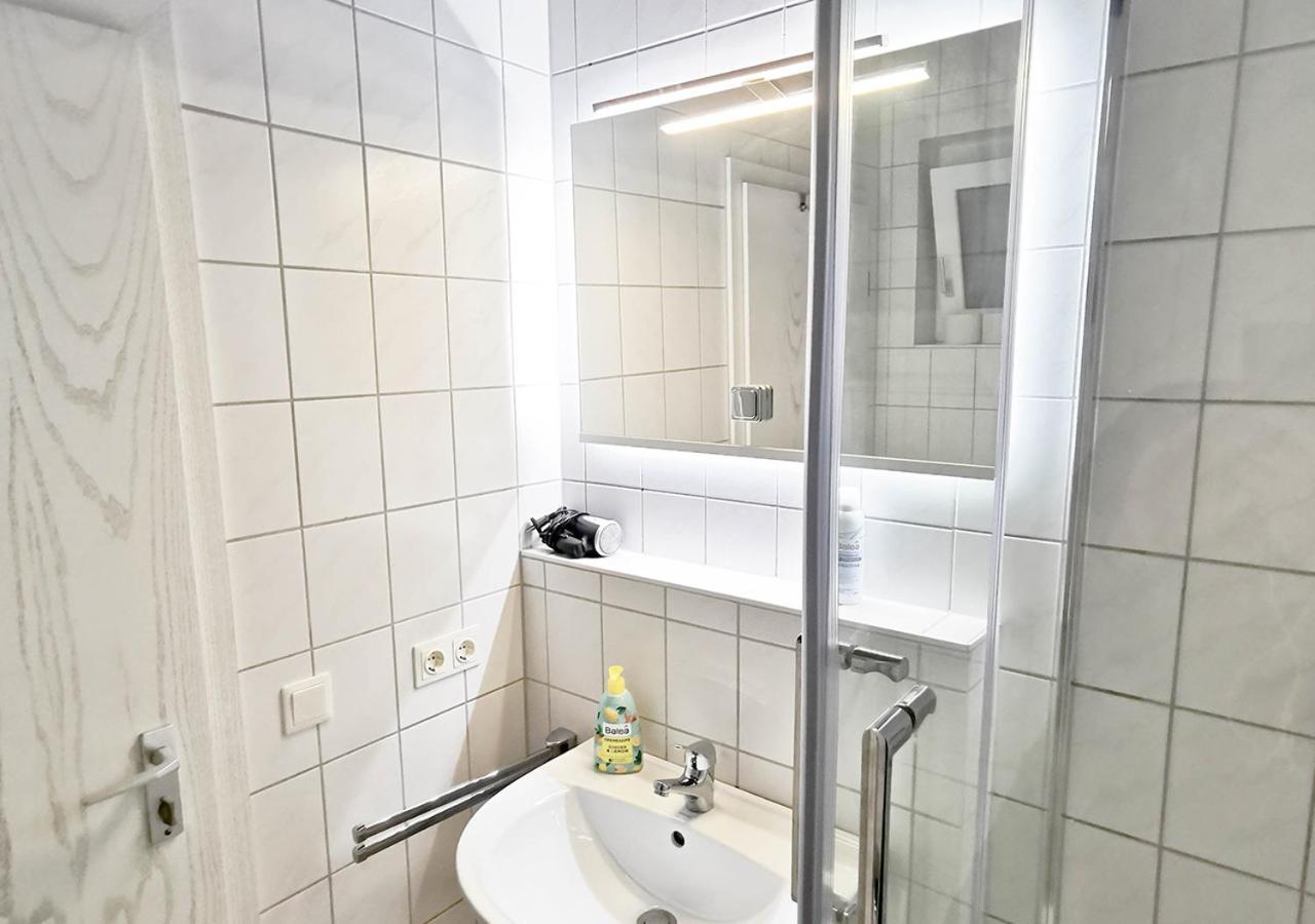 Apartment Cf44 30M2 Quiet Central Balcony And Netflix