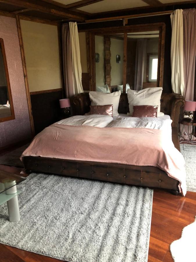 Meet & Sleep In * Heidelberg