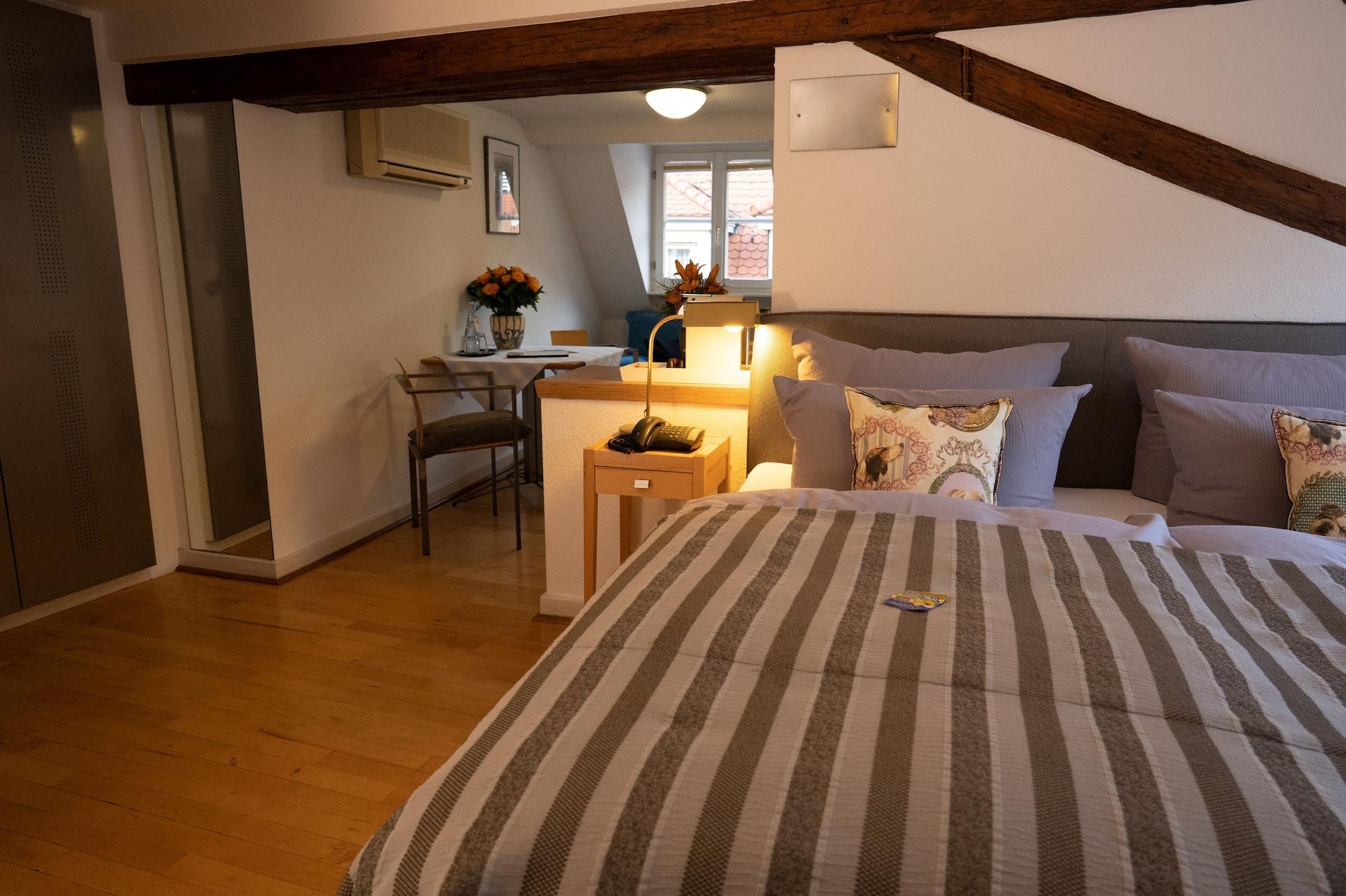 Goldener Falke Hotel 3*