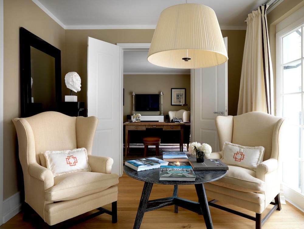 Hotel Boutiquehotel Small Luxury 4*