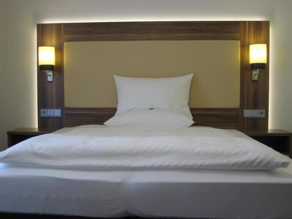 Wohlfuehl-hotel Neu 4*