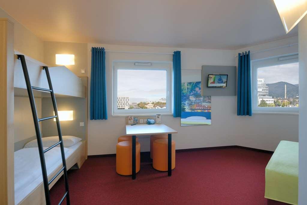 Hotel Boardinghouse