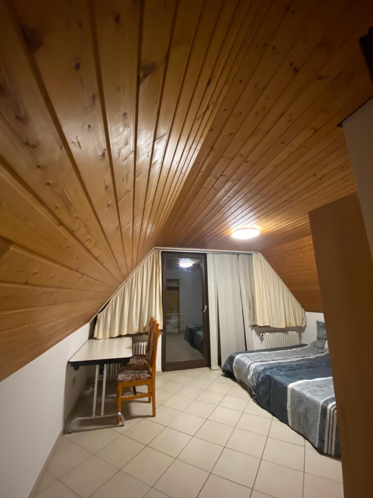 Langzeit Zimmervermietung Apartment