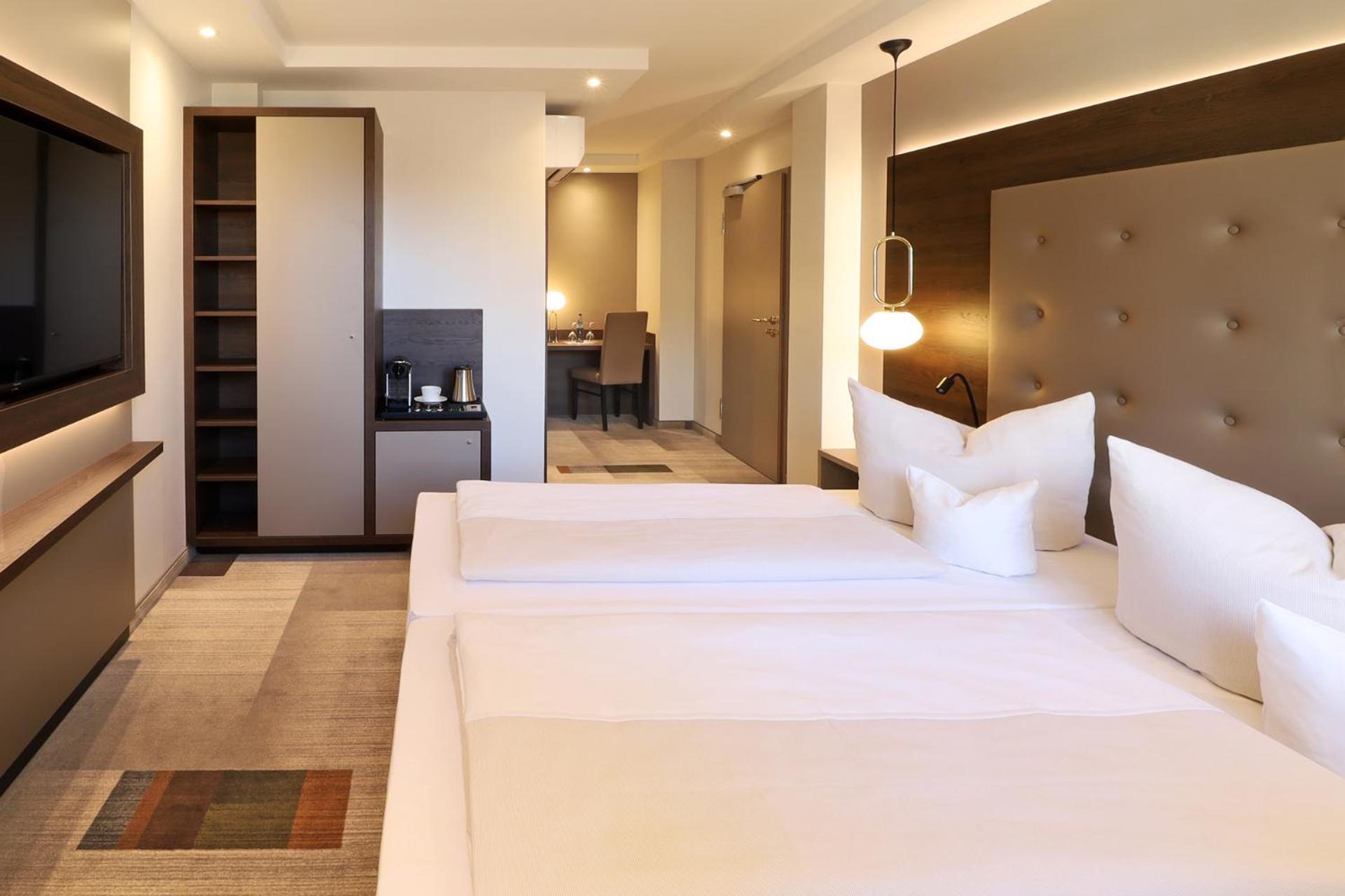 Hotel Goldene Rose 3*