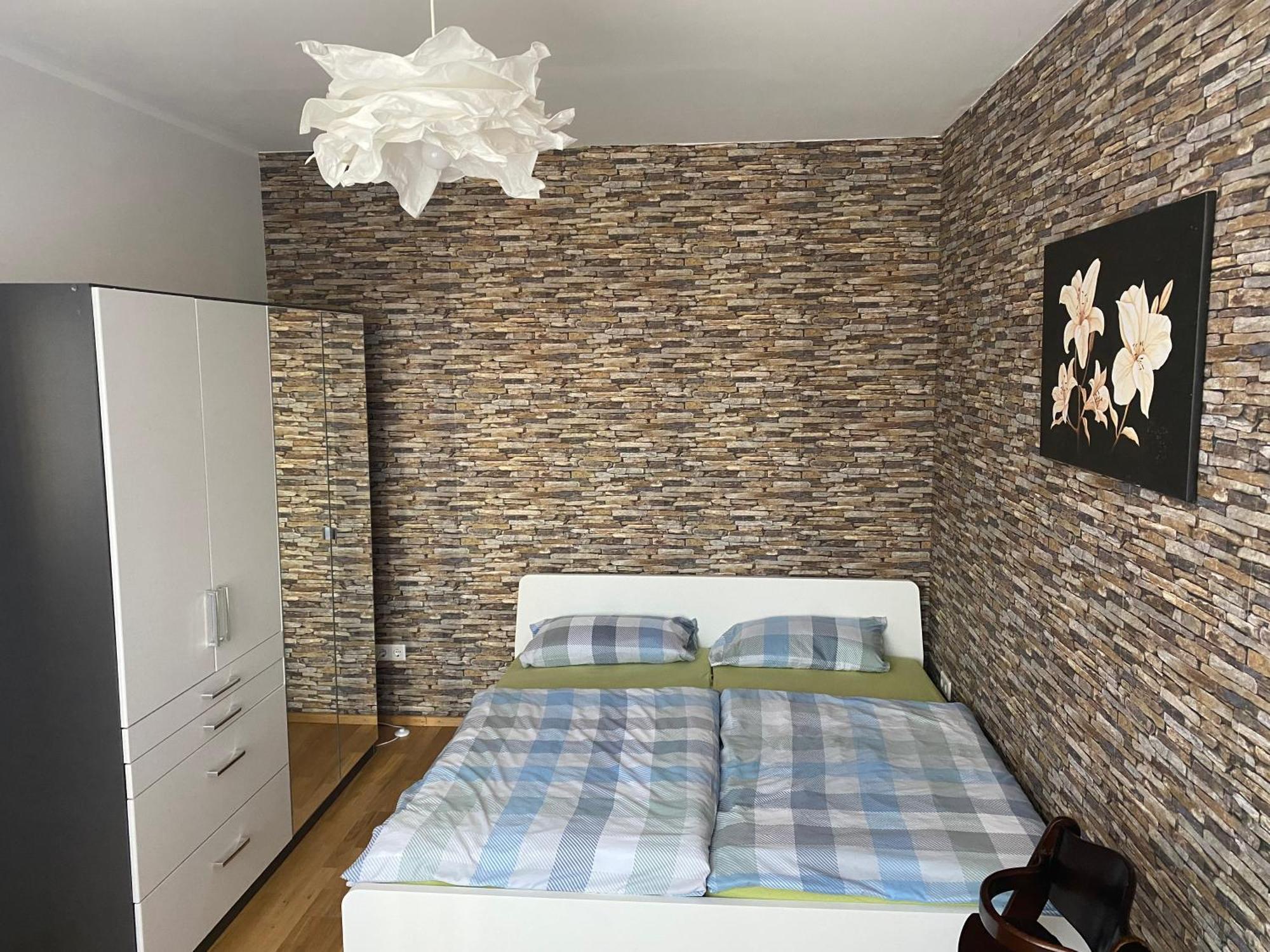 Zentrale 3 Zimmerwohnung Mit Kostenlosem Stellplatz Apartment