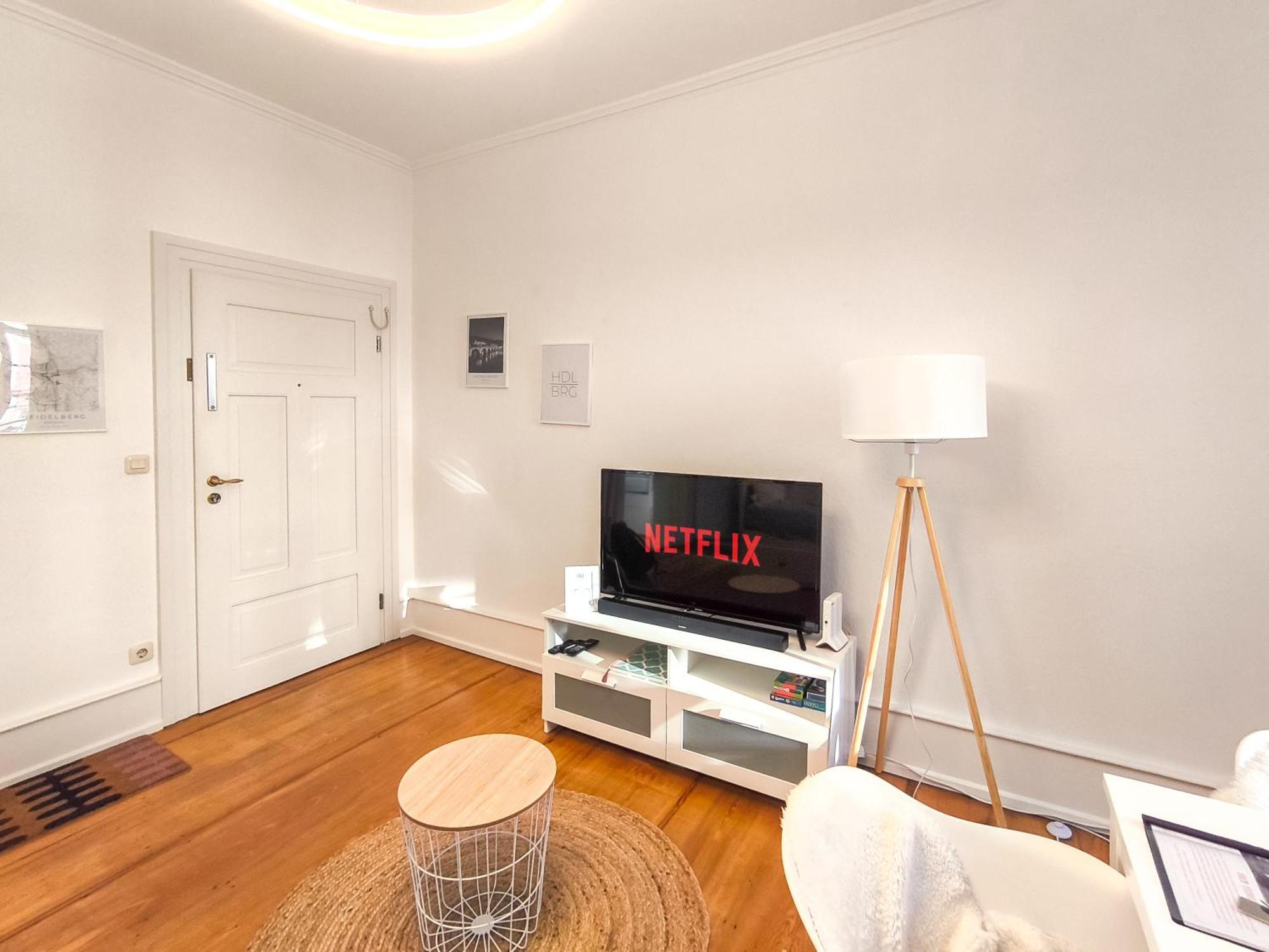 Charmante Altbauwohnung Im Herzen Der Altstadt Apartment
