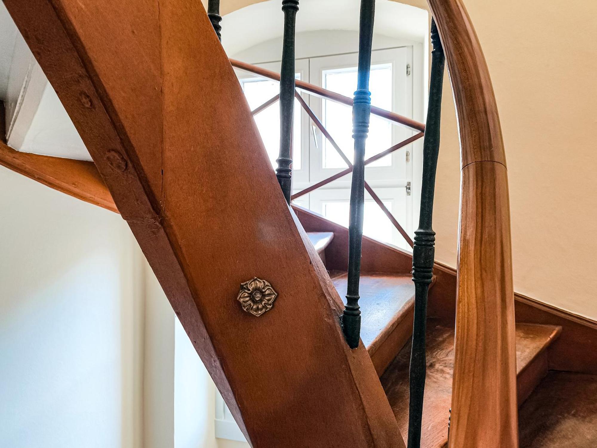 Charmante Altbauwohnung Im Herzen Der Altstadt *