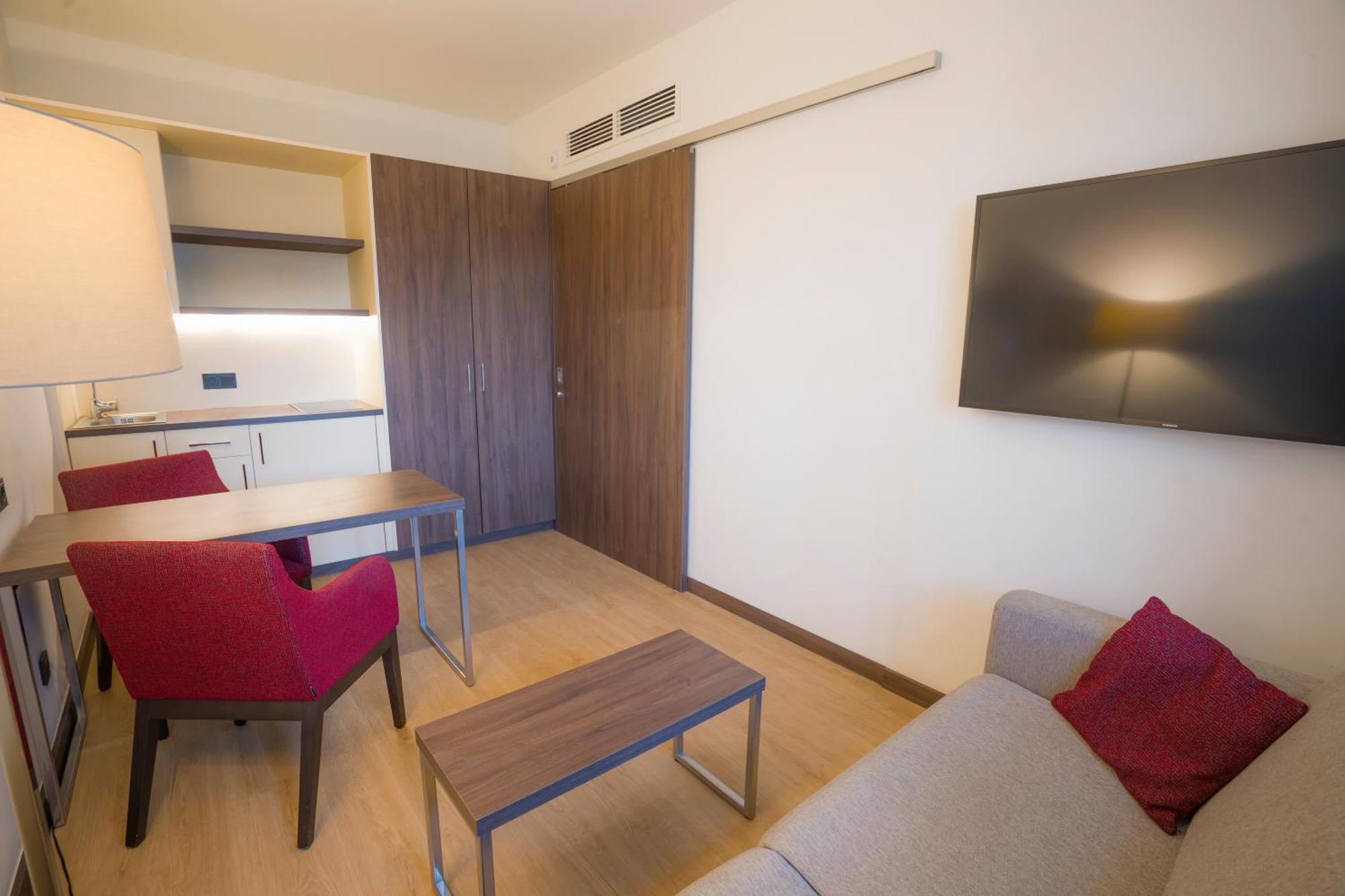 Hospitality Boarding House Appart hôtel