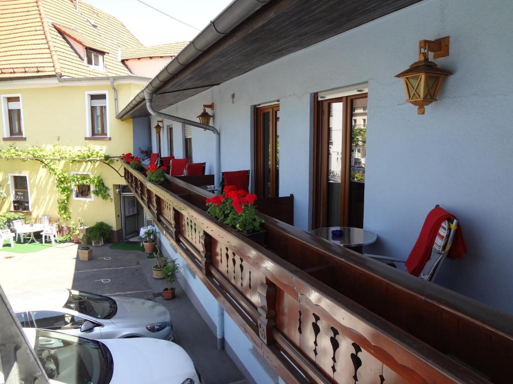Rose Inklusive Fruehstueck & Saunanutzung Hotel