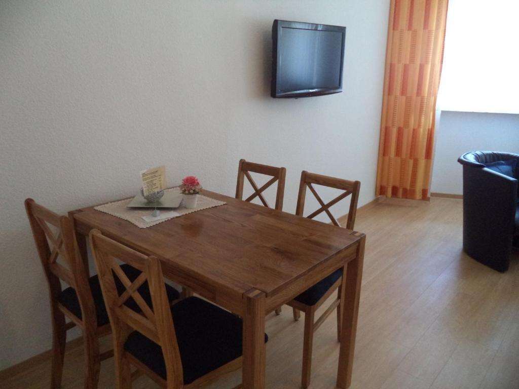 Hotel Rose Inklusive Fruehstueck & Saunanutzung 3*