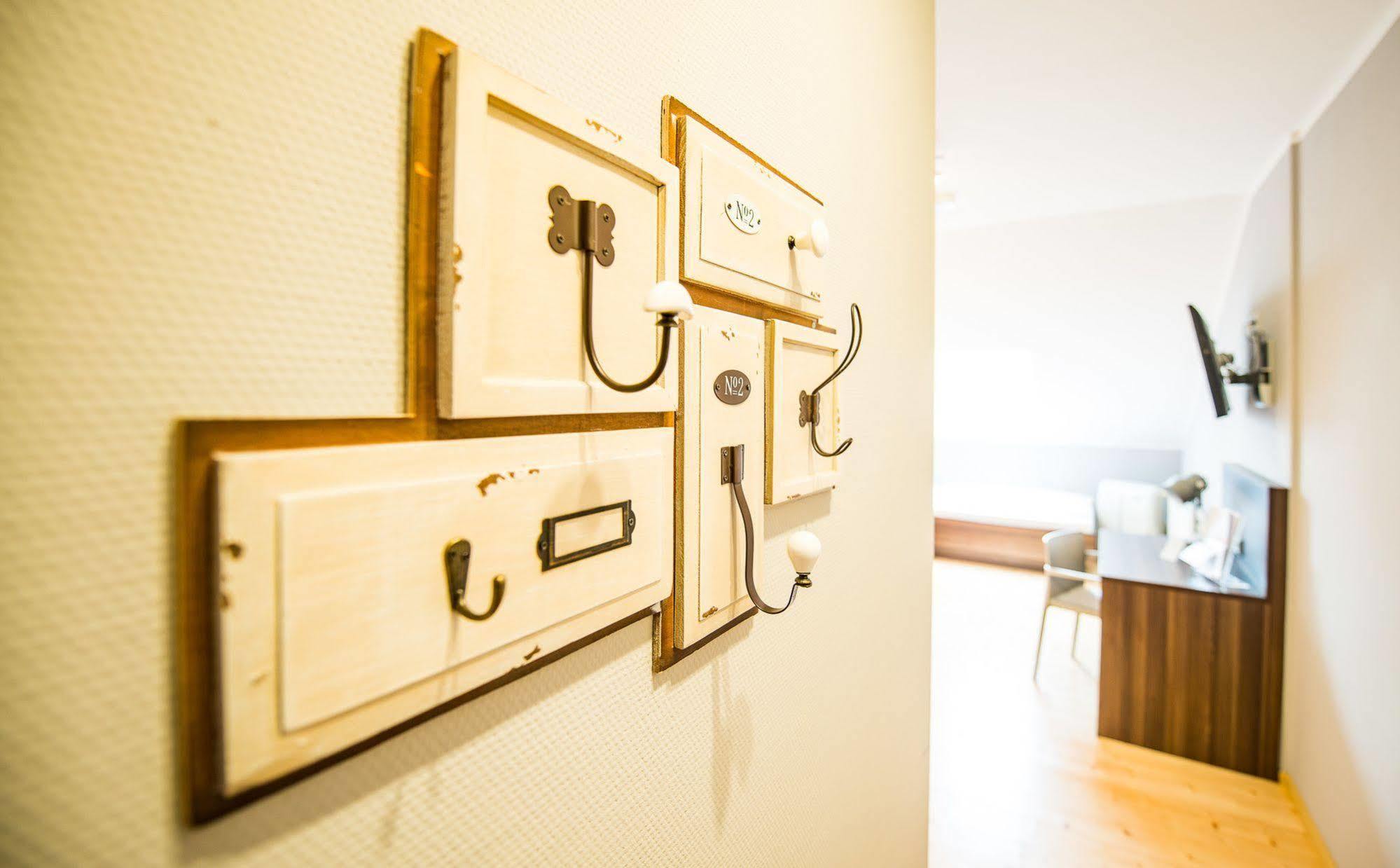 Boardinghouse Hotel