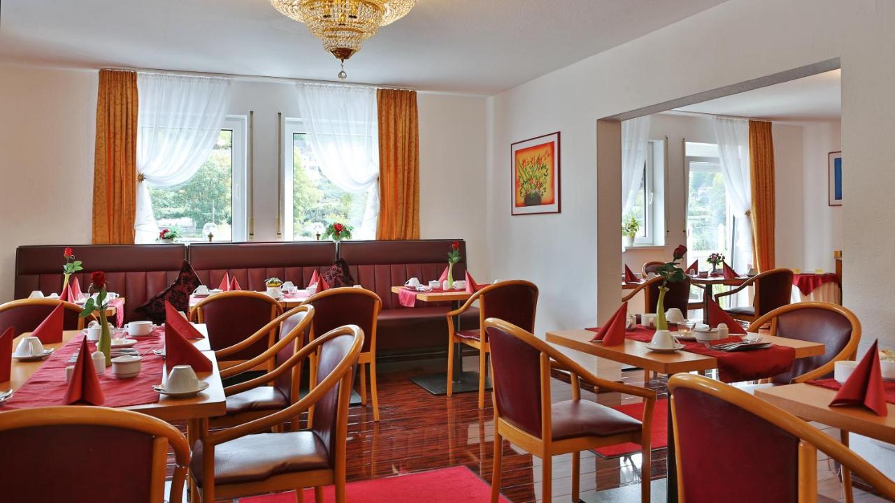 Neckarlux 3*