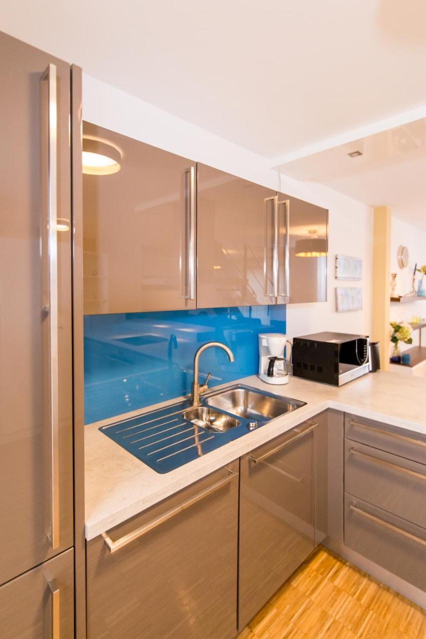 Luxury Boarding Hotel