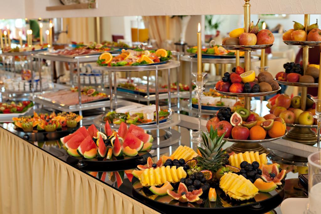 Goldene Rose Hotel 3*