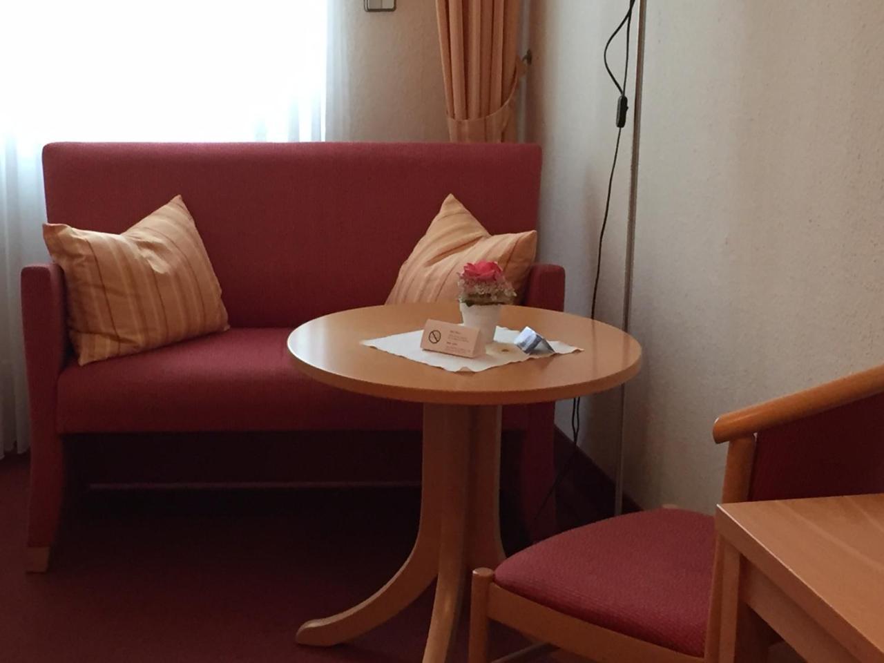 Rose Inklusive Fruehstueck & Saunanutzung Hotel