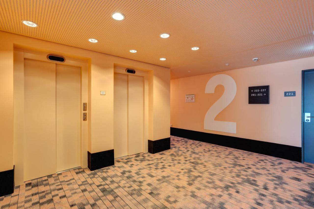 Meininger Hauptbahnhof Hotel